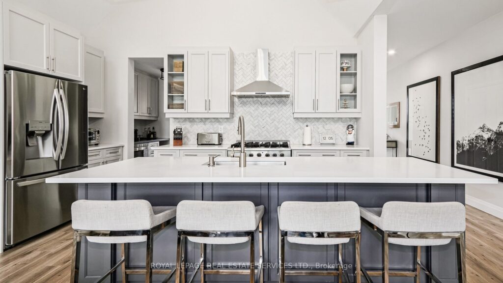 Luxury Living Within Walking Distance of Blue Mountain Village
